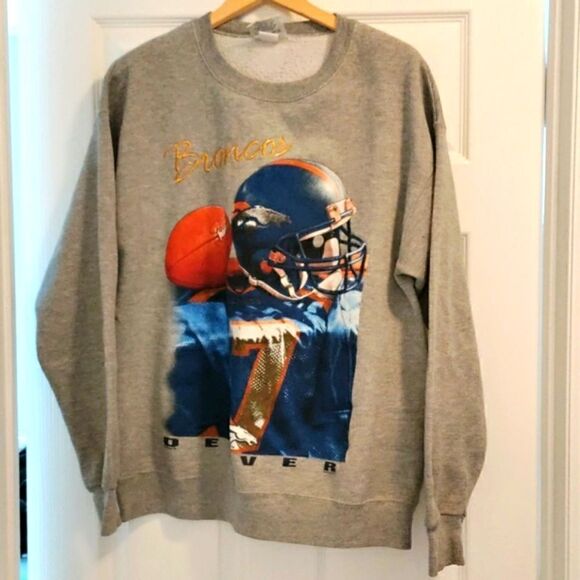 Denver Broncos Sweatshirt - Picture 1 of 6